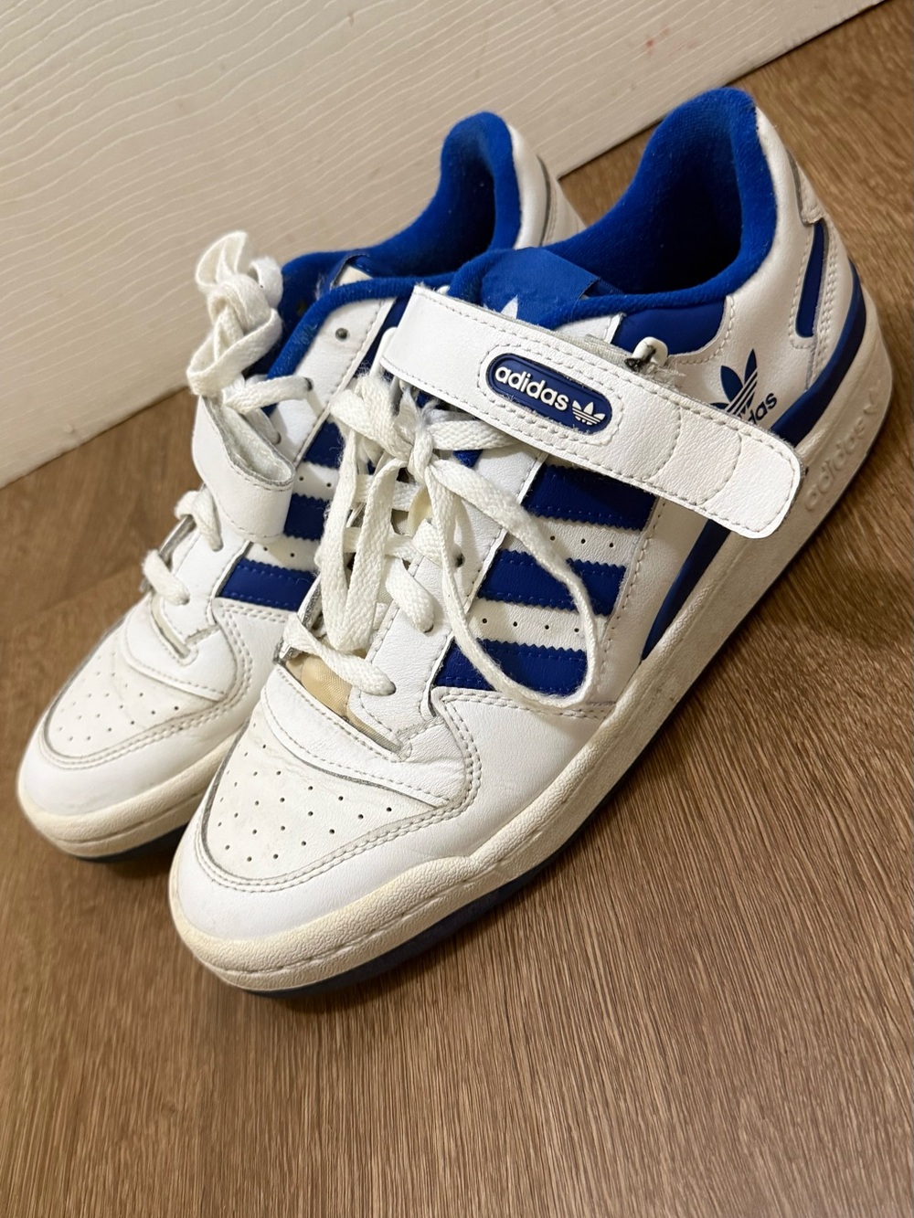 Adidas Originals Forum Low Men’s Athletic Shoe White Sneaker Size 8.5